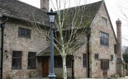 rade-2-horsham